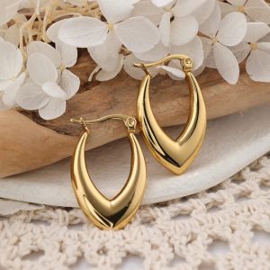 Oval drop earings pair