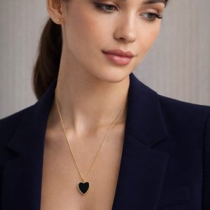 golden chain heart neckless